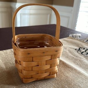 1997 Longaberger Basket Excellent condition.  No stains or damage!